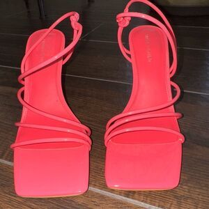 Marc Fisher Dareta Heeled Sandal In Miami Pink
NWOT sz 10